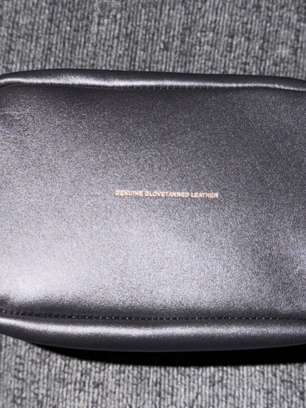 Coach Kisslock Frame Shoulder Bag in Black with Gold Hardware - Picture 3 of 6